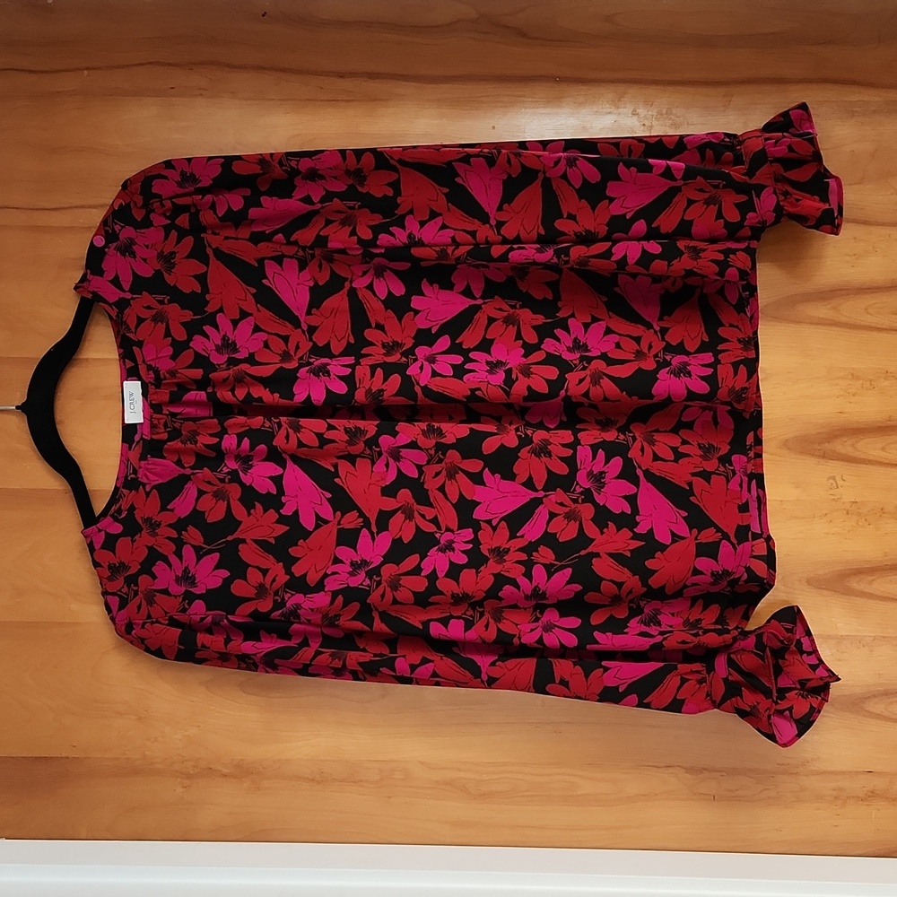J. Crew red and fuchsia floral top/blouse with long sleeve and bell cuffs. Med